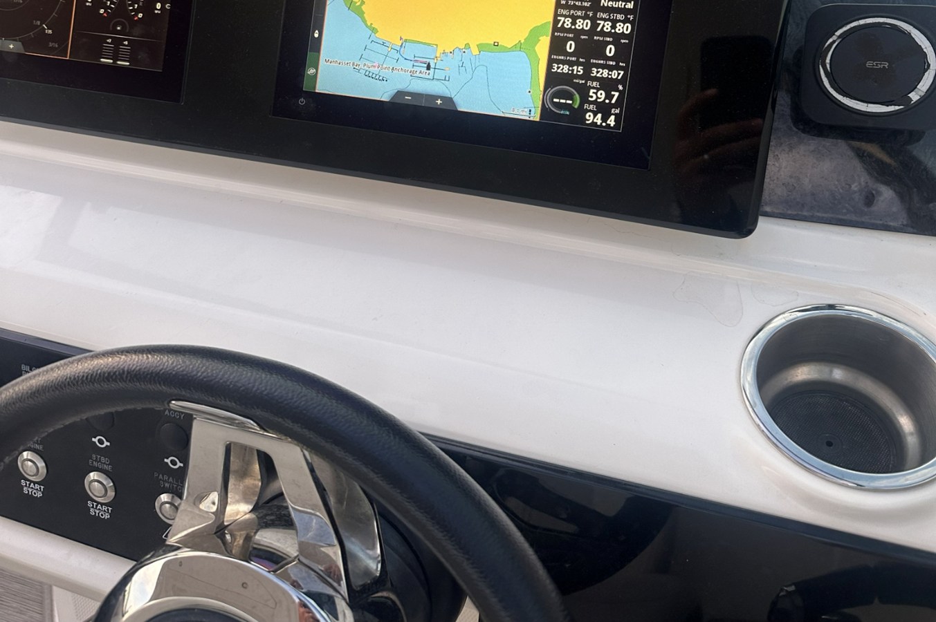 Sea Ray 310 SLX OB — 2021 Sea Ray 310 SLX OB — photo 4