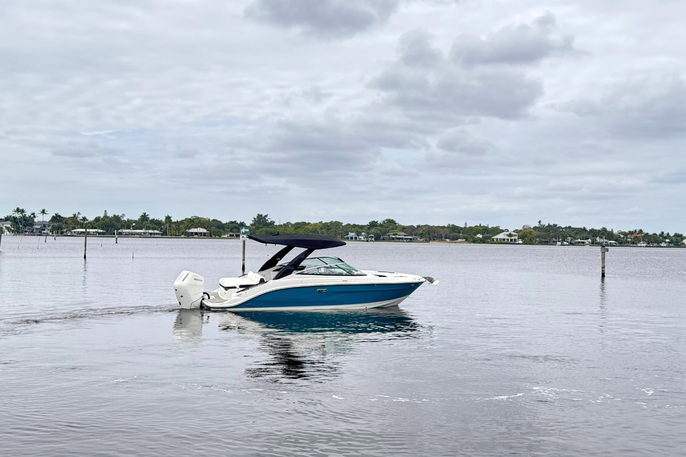 SEA RAY SLX 260 OUTBOARD, photo 2
