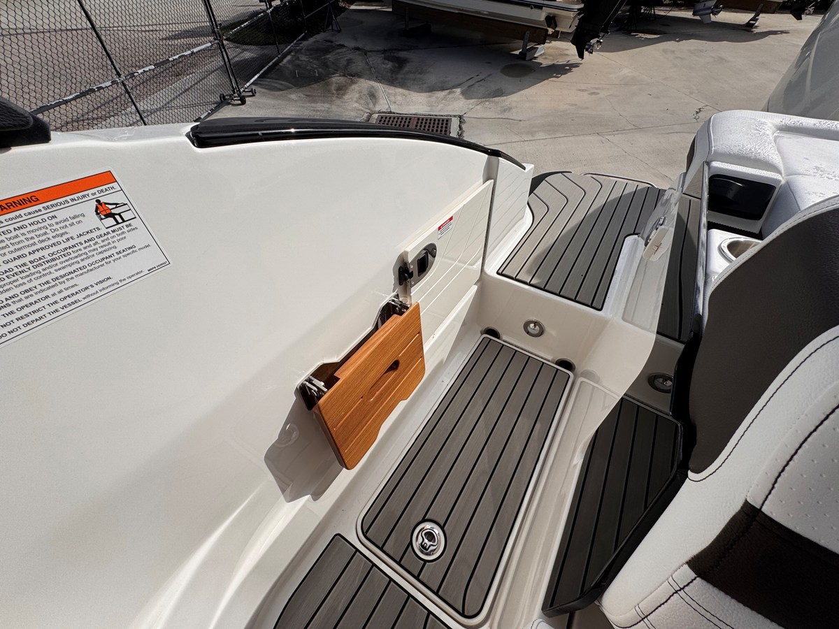 SEA RAY SLX 260 OUTBOARD, photo 13