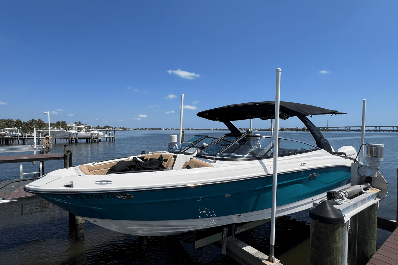 Sea Ray 280 SLX OUTBOARD — 2024 Sea Ray 280 SLX Outboard — photo 3