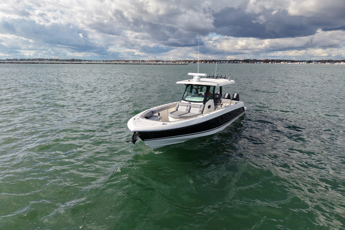 BOSTON WHALER 360 OUTRAGE, photo 21
