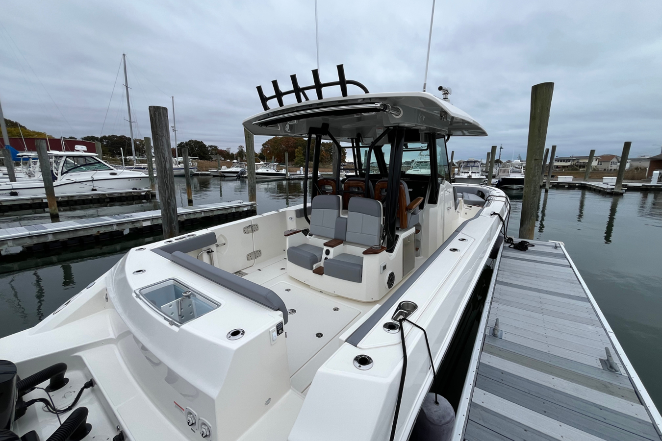 BOSTON WHALER 360 OUTRAGE, photo 24