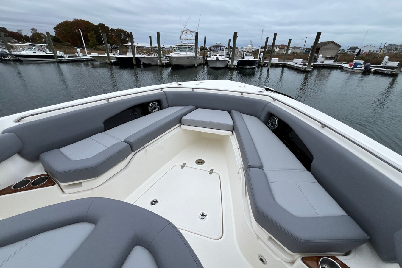 BOSTON WHALER 360 OUTRAGE, photo 43