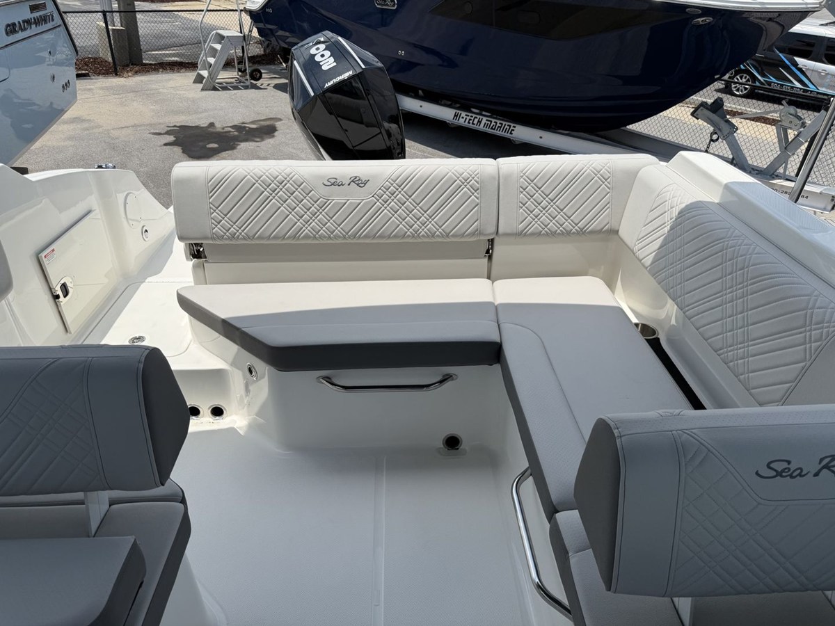 SEA RAY SDX 230 OUTBOARD, photo 18