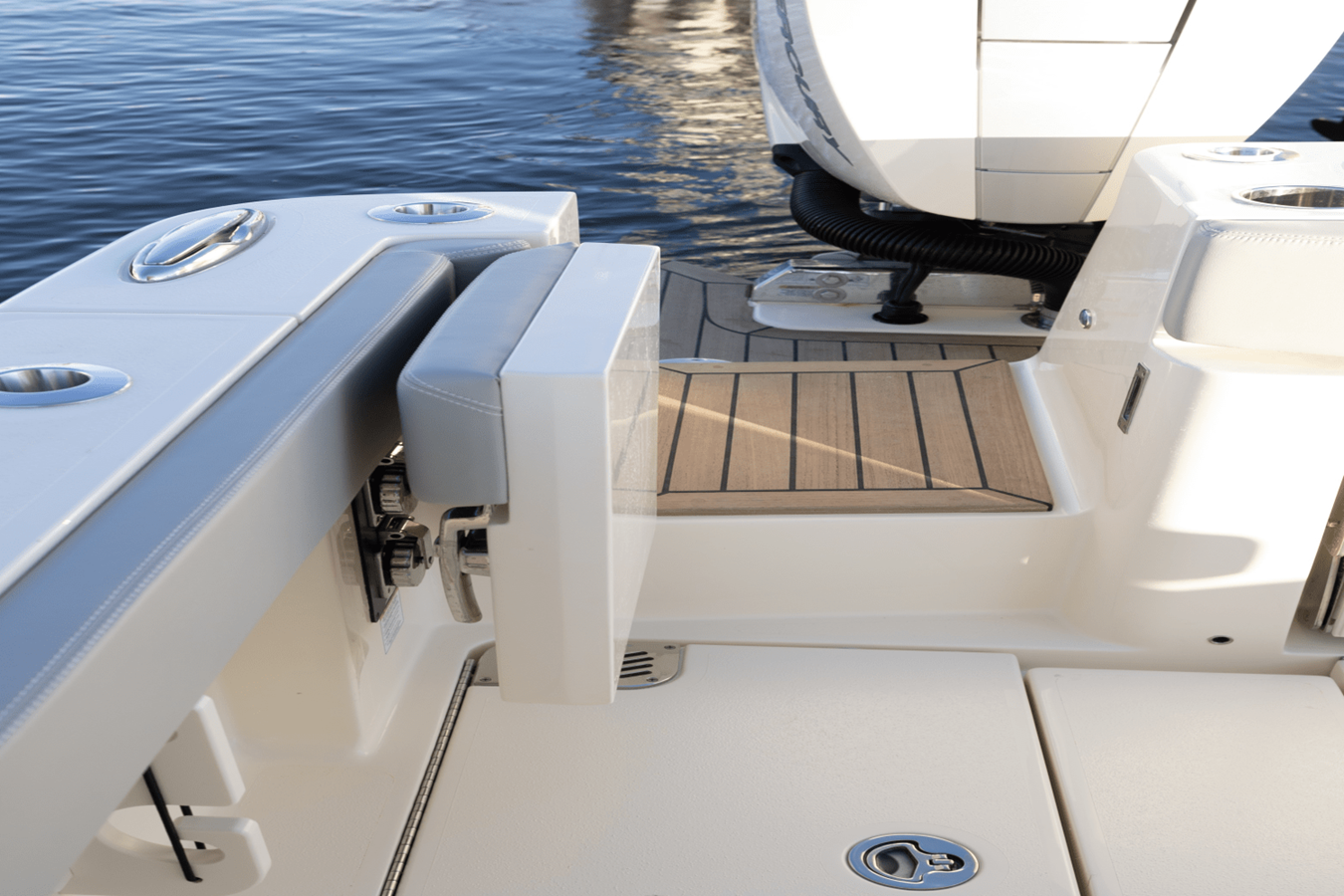 SCOUT 357 LXF, photo 12