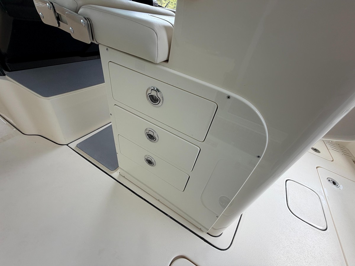 SCOUT 305 LXF, photo 14
