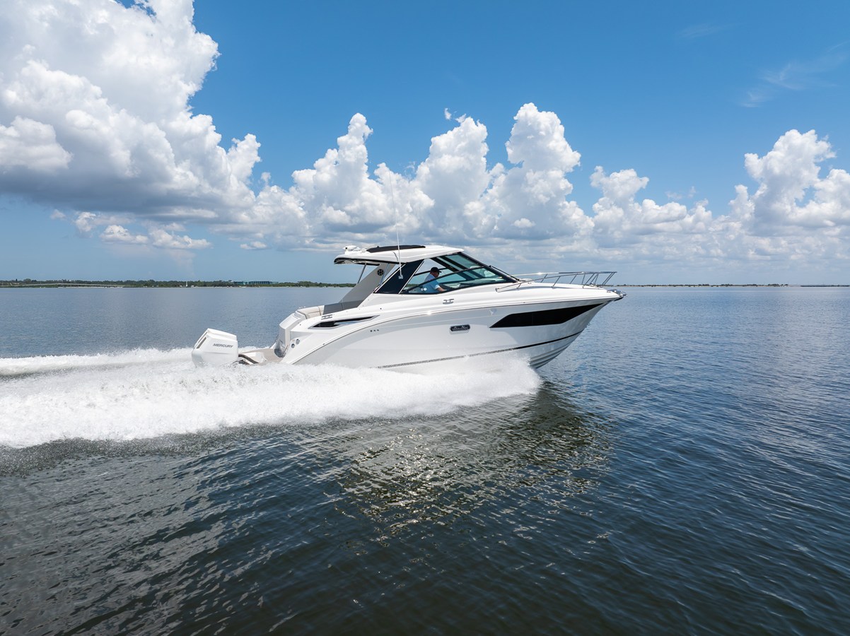 SEA RAY SUNDANCER 320 OUTBOARD, photo 11