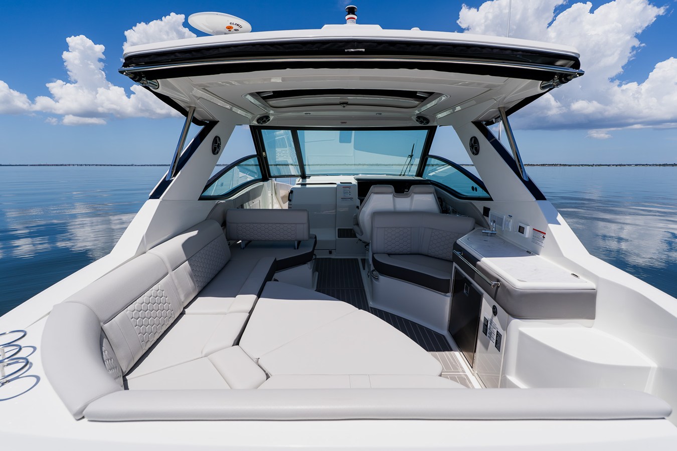 SEA RAY SUNDANCER 320 OUTBOARD, photo 24
