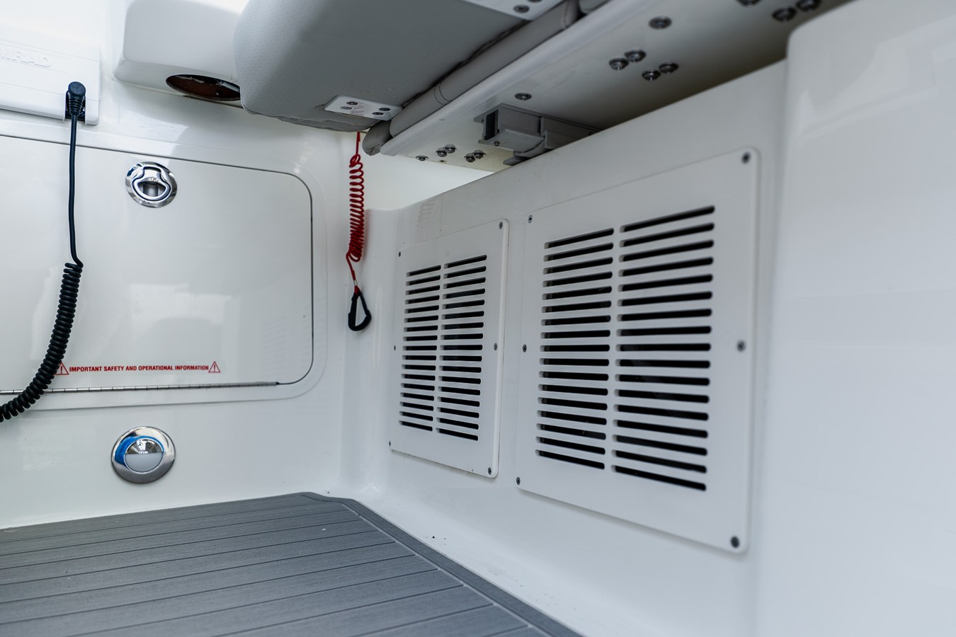 SEA RAY SUNDANCER 320 OUTBOARD, photo 42