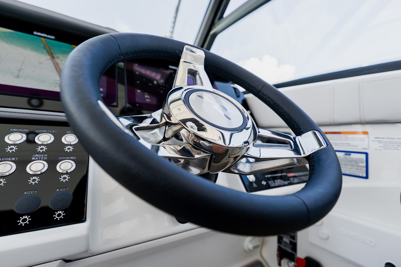 SEA RAY SUNDANCER 320 OUTBOARD, photo 49