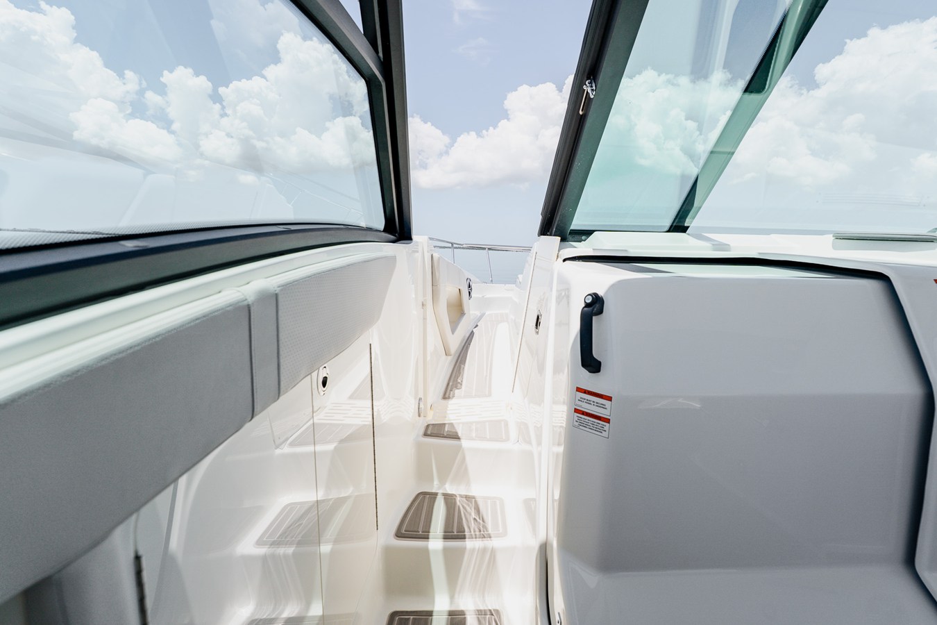 SEA RAY SUNDANCER 320 OUTBOARD, photo 61