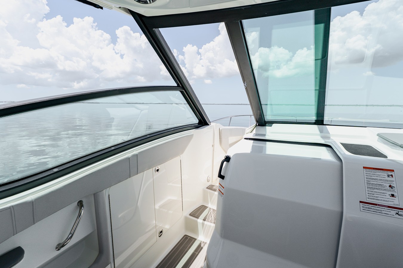 SEA RAY SUNDANCER 320 OUTBOARD, photo 62