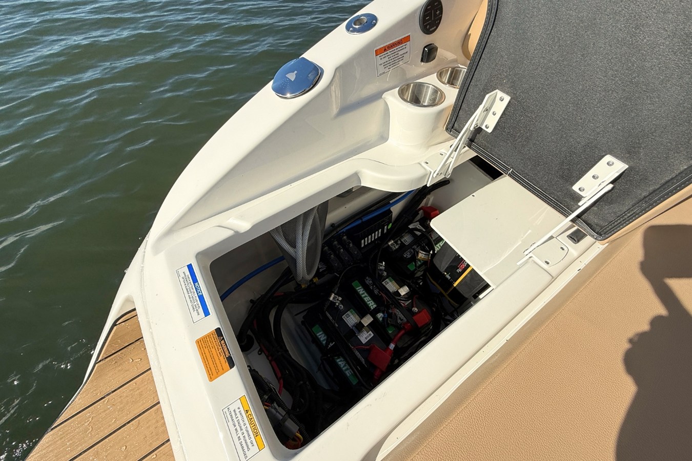 SEA RAY SDX 250 SURF, photo 9