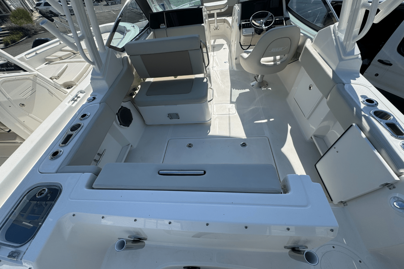 BOSTON WHALER 240 VANTAGE, photo 6