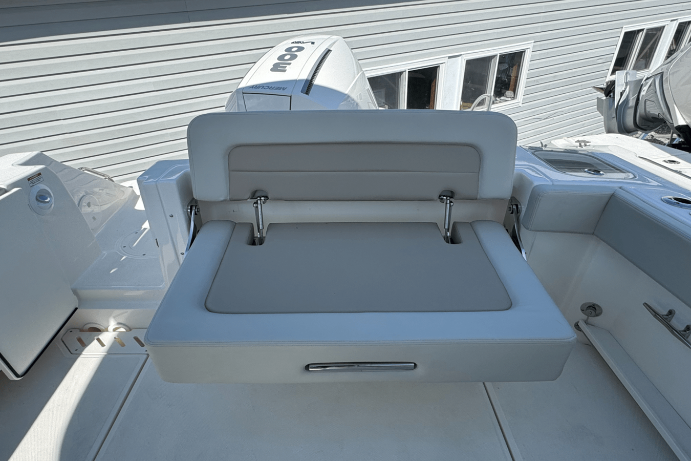 BOSTON WHALER 240 VANTAGE, photo 10