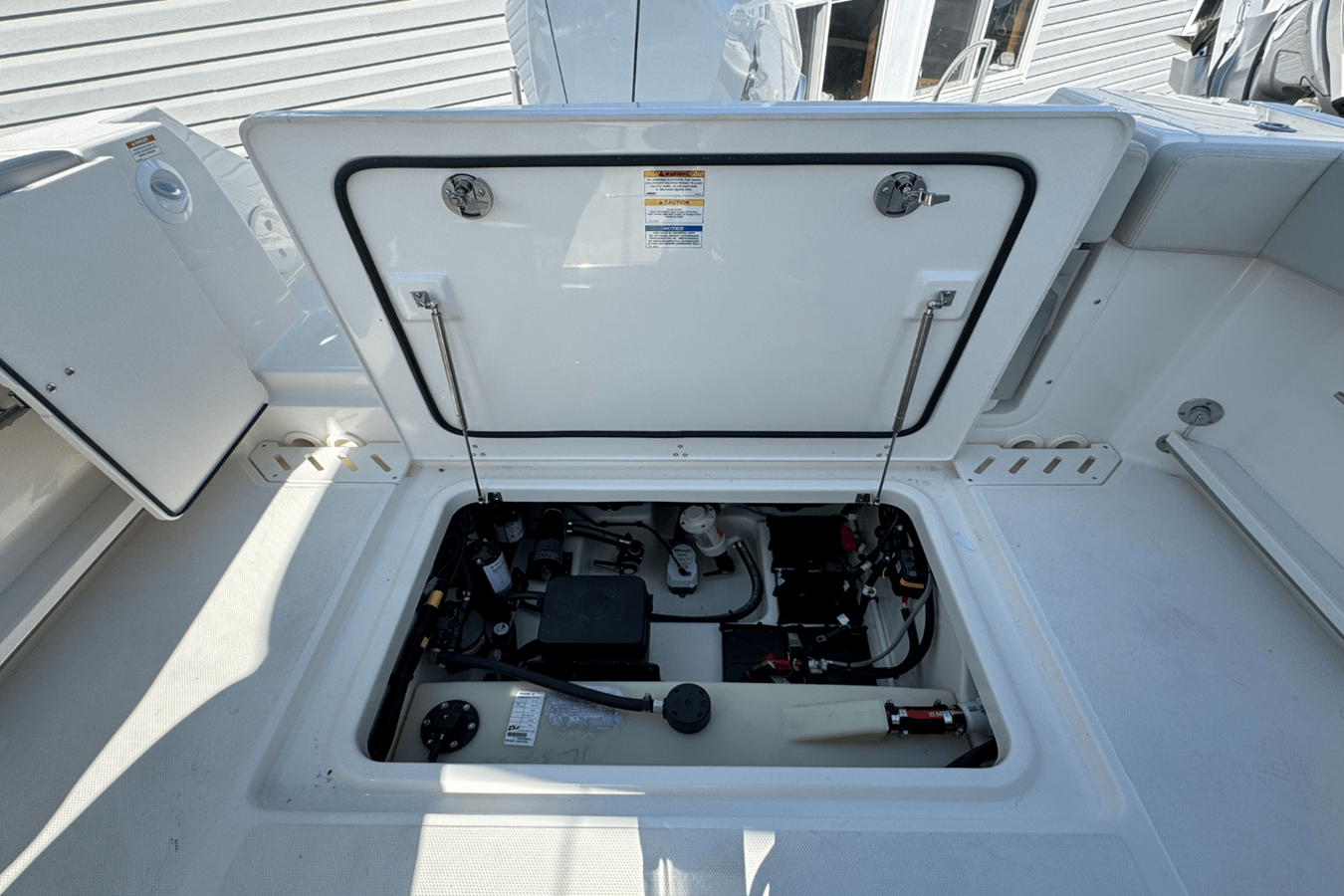 BOSTON WHALER 240 VANTAGE, photo 13