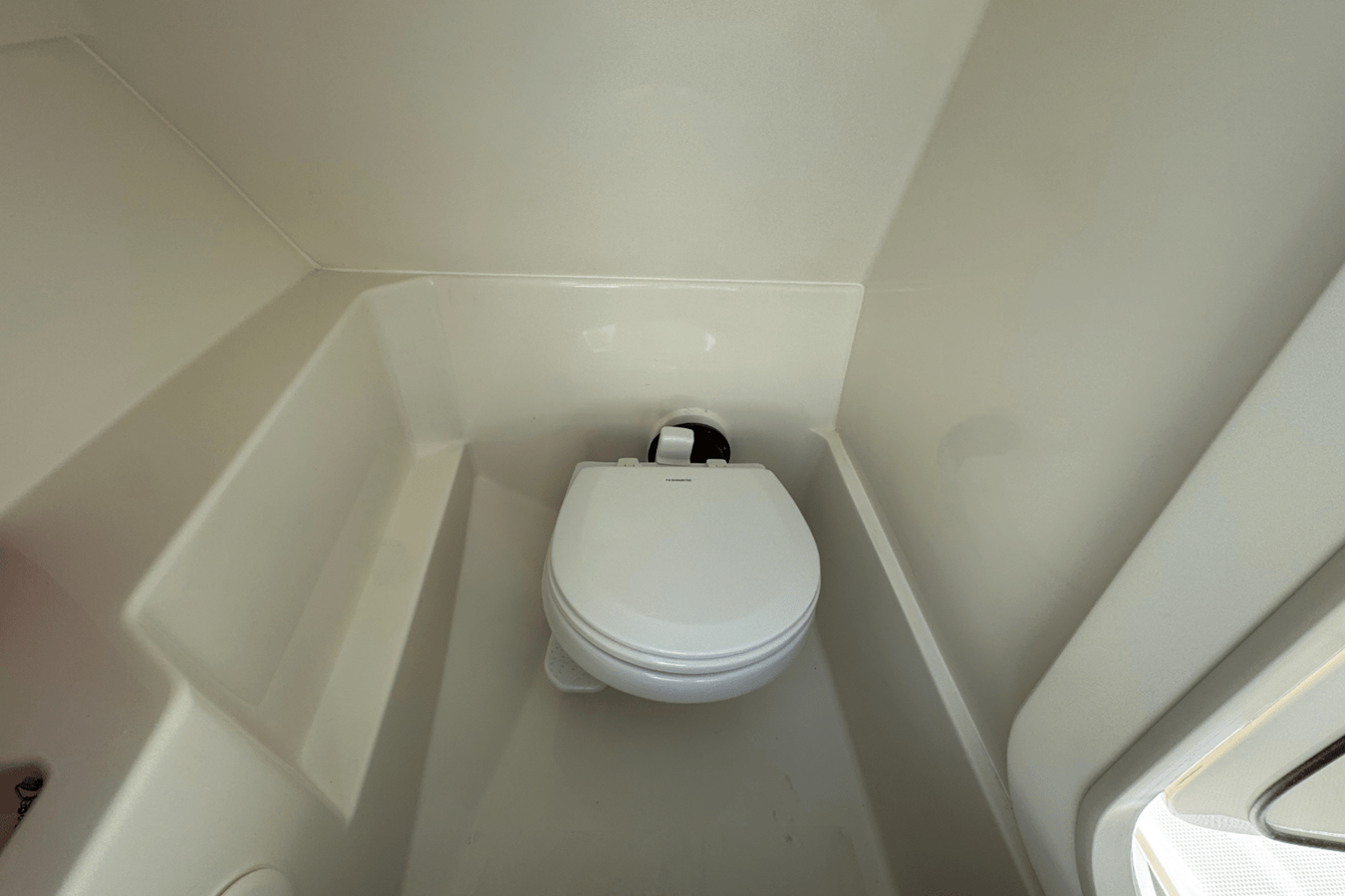 BOSTON WHALER 240 VANTAGE, photo 23