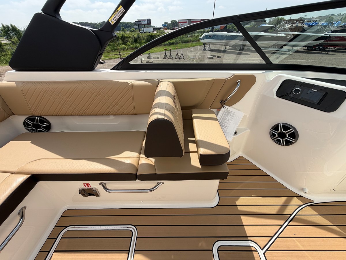 SEA RAY SDX 230 SURF, photo 25