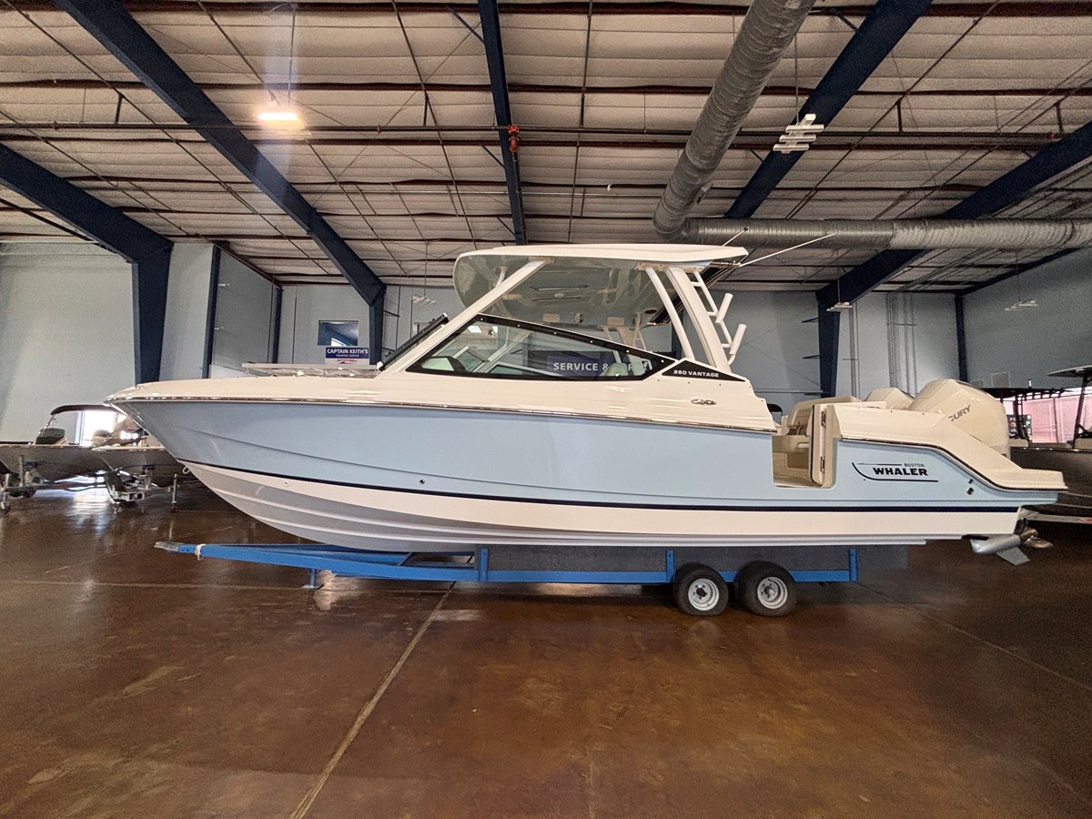 Boston Whaler 280 Vantage — 2027 Boston Whaler 280 Vantage — photo 2
