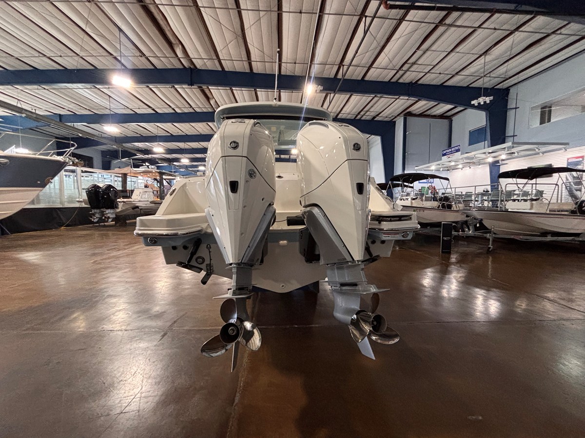 Boston Whaler 280 Vantage — 2027 Boston Whaler 280 Vantage — photo 5