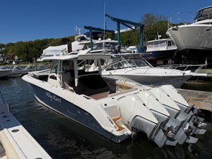 BOSTON WHALER 380 OUTRAGE 485963