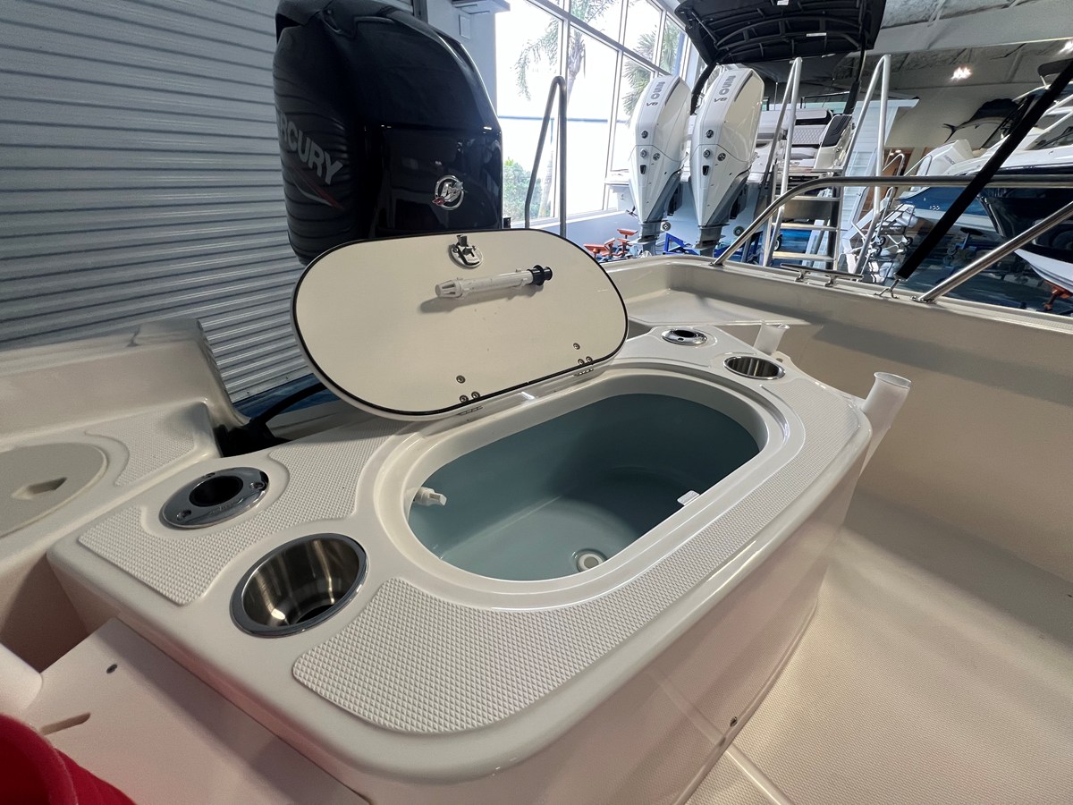 BOSTON WHALER 150 MONTAUK, photo 17
