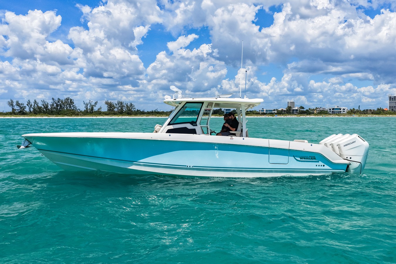 BOSTON WHALER 380 OUTRAGE, photo 2
