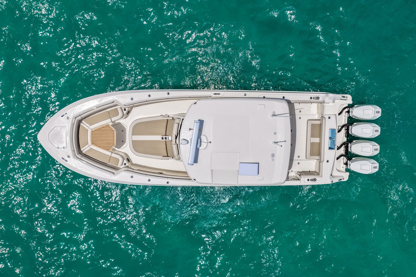 BOSTON WHALER 380 OUTRAGE, photo 11