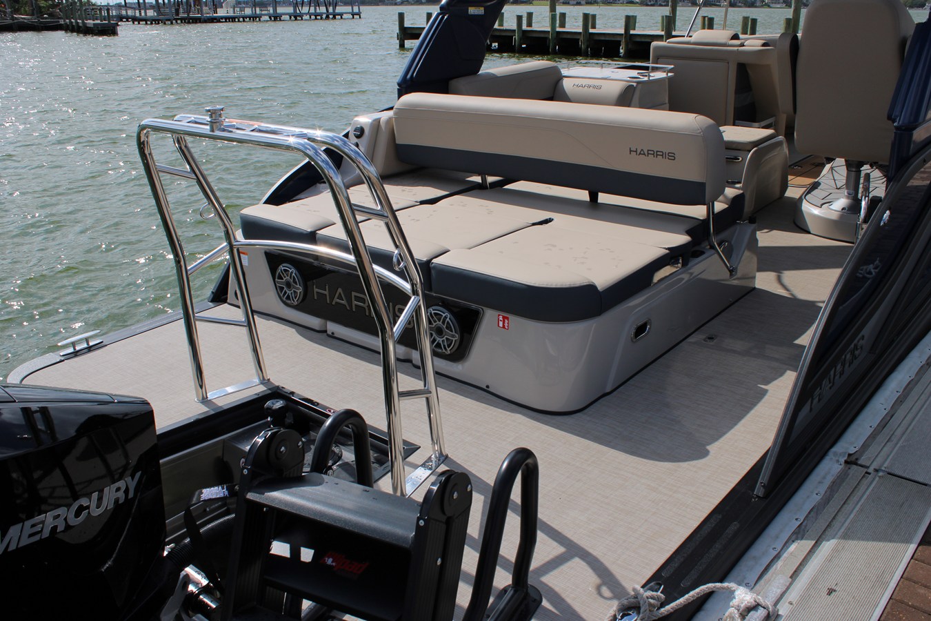 HARRIS GRAND MARINER 230, photo 28