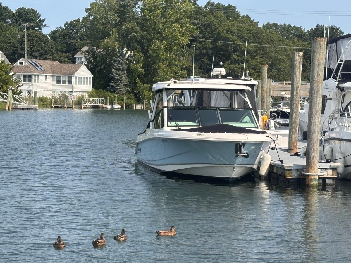 Boston Whaler 280 VANTAGE — 2025 Boston Whaler 280 Vantage — photo 2
