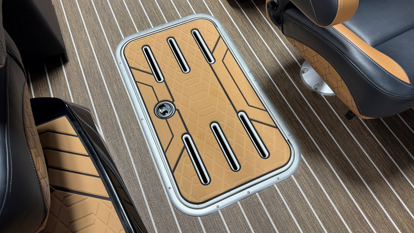 PREMIER 250 INTRIGUE, photo 47