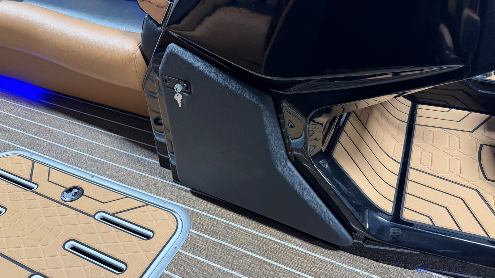 PREMIER 250 INTRIGUE, photo 50