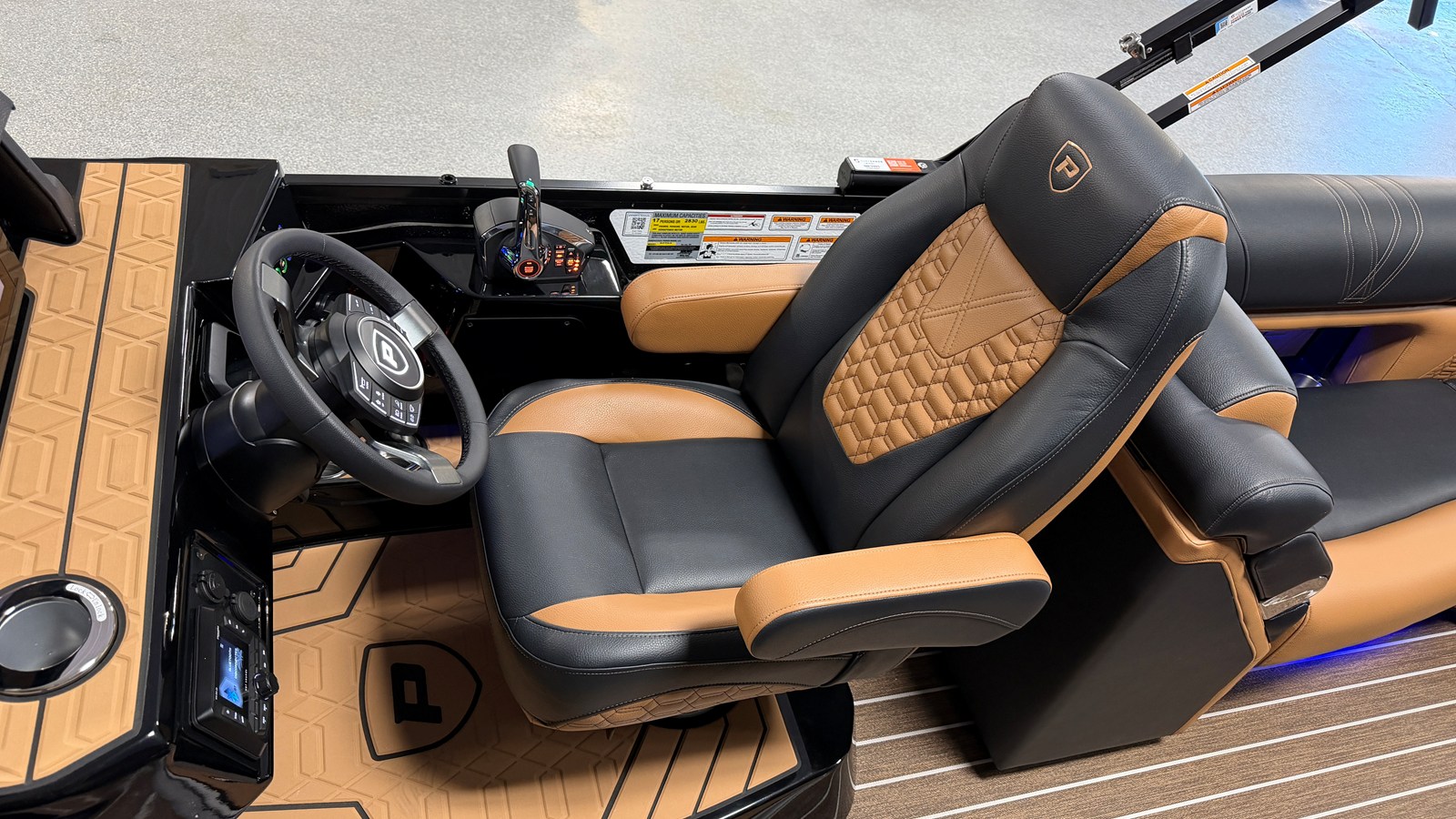 PREMIER 250 INTRIGUE, photo 53