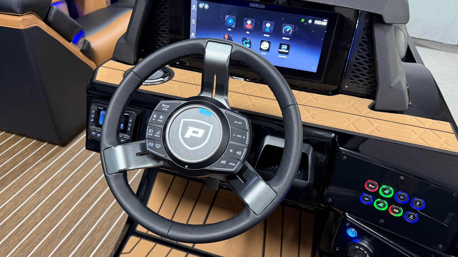 PREMIER 250 INTRIGUE, photo 63