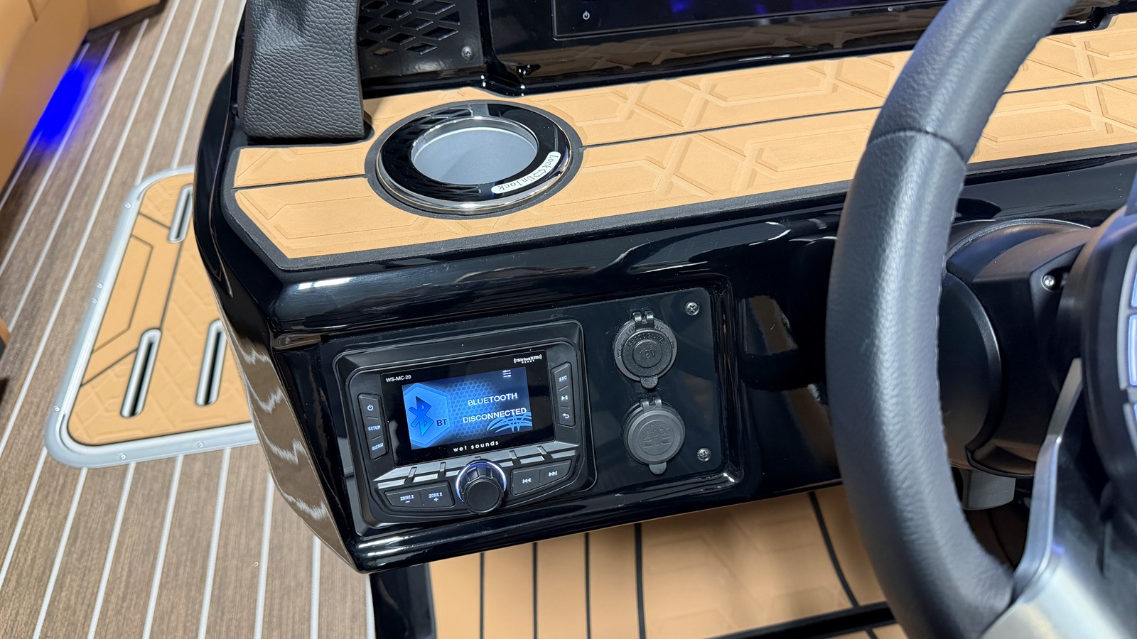 PREMIER 250 INTRIGUE, photo 64