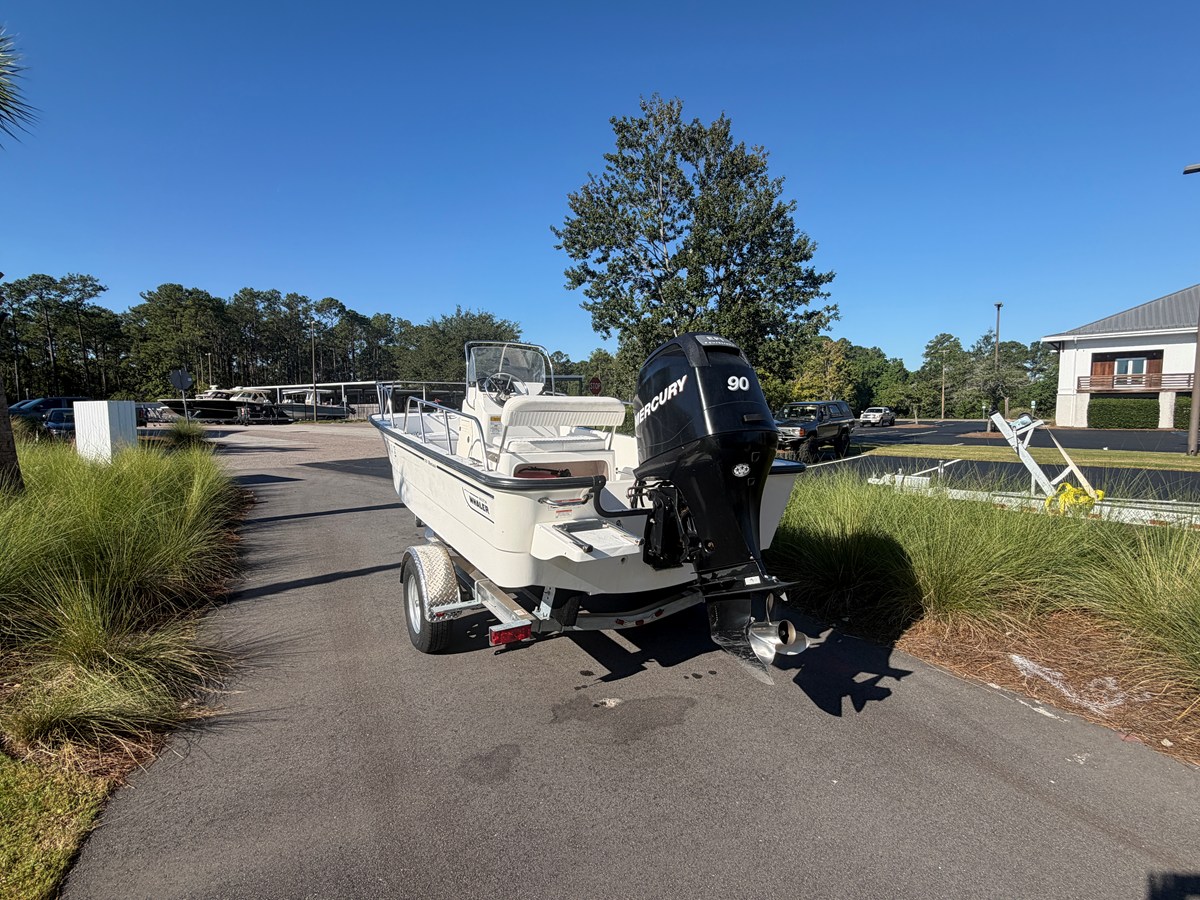 Boston Whaler 170 MONTAUK — 2012 Boston Whaler 170 Montauk — photo 5