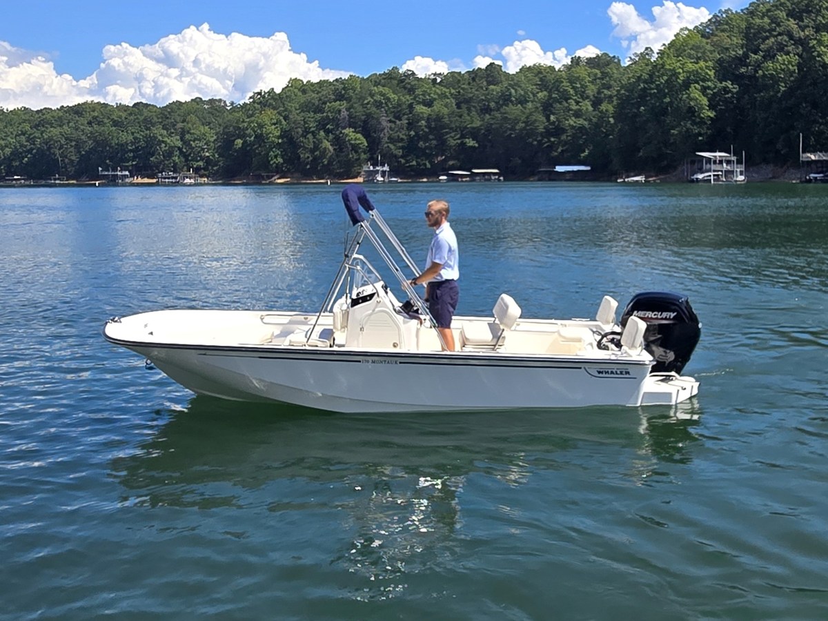 Boston Whaler BOSTON WHALER 170 MONTAUK