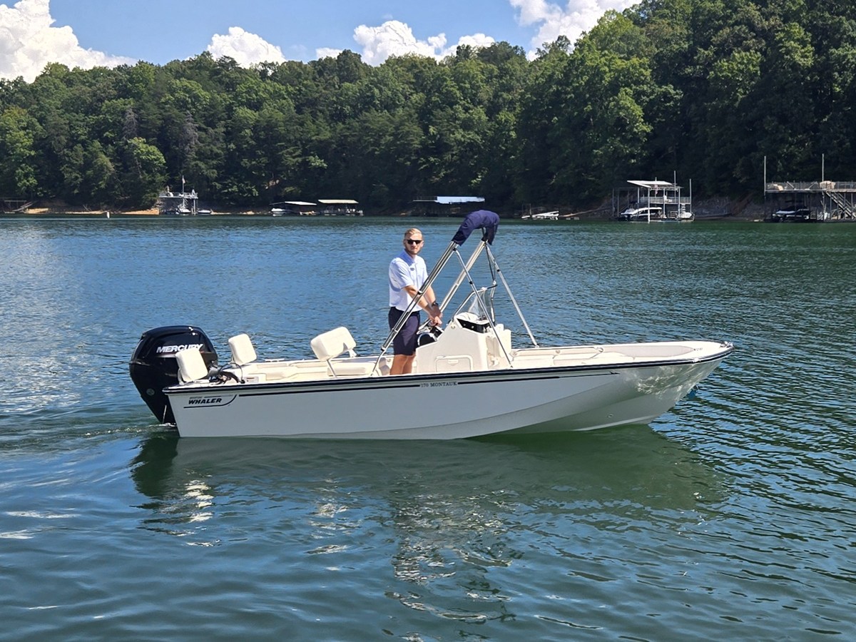 BOSTON WHALER 170 MONTAUK, photo 5