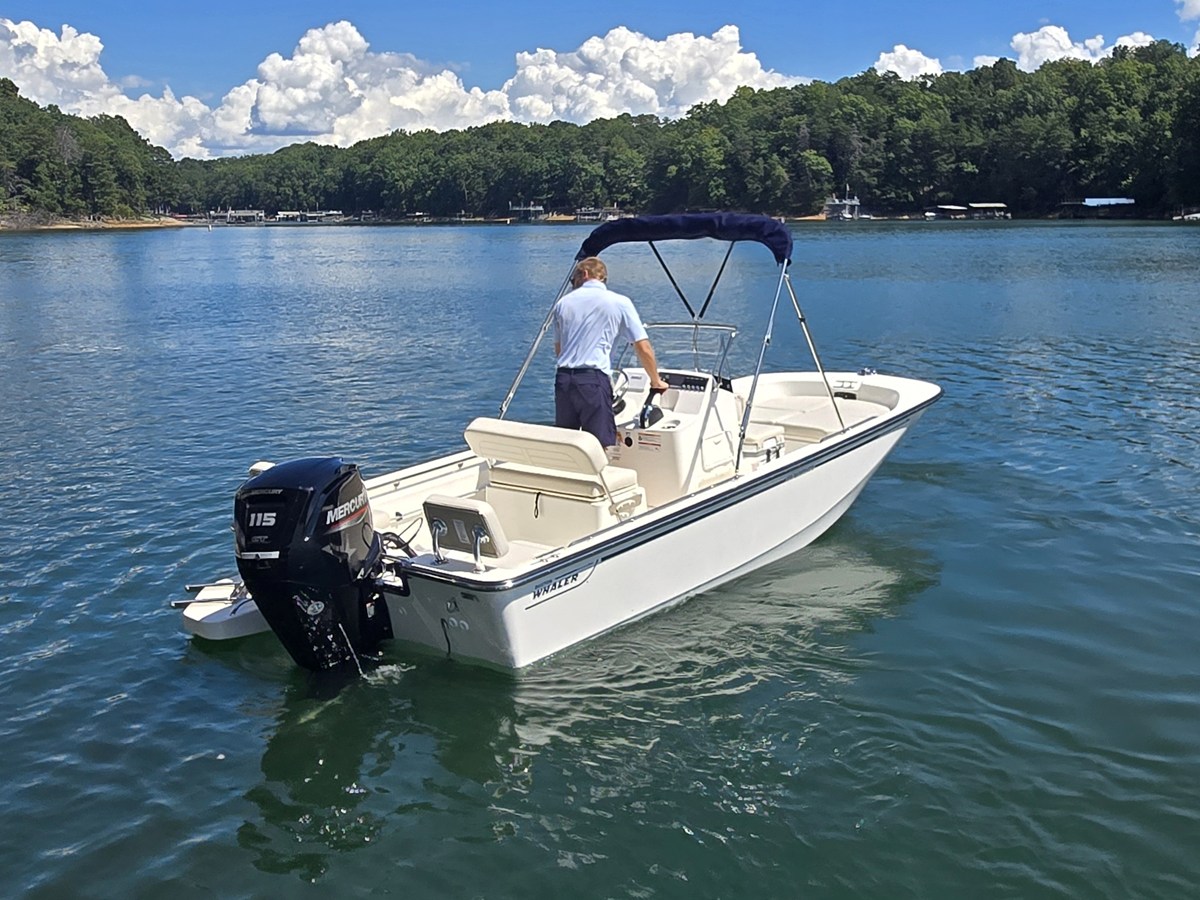 BOSTON WHALER 170 MONTAUK, photo 6