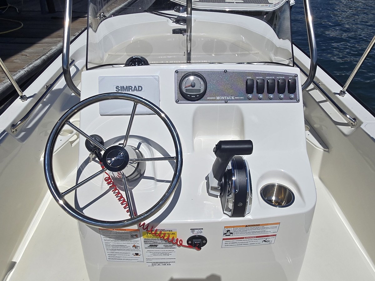 BOSTON WHALER 170 MONTAUK, photo 14