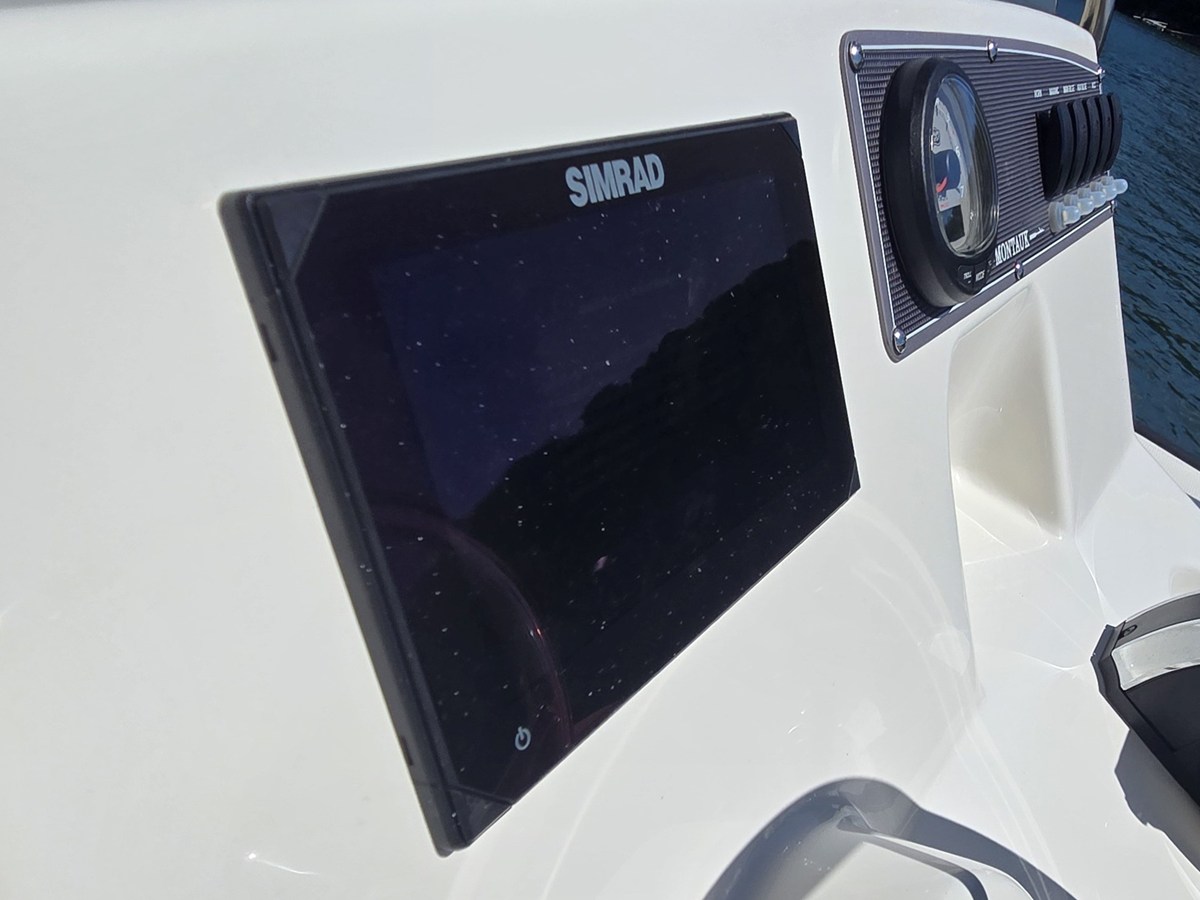BOSTON WHALER 170 MONTAUK, photo 15