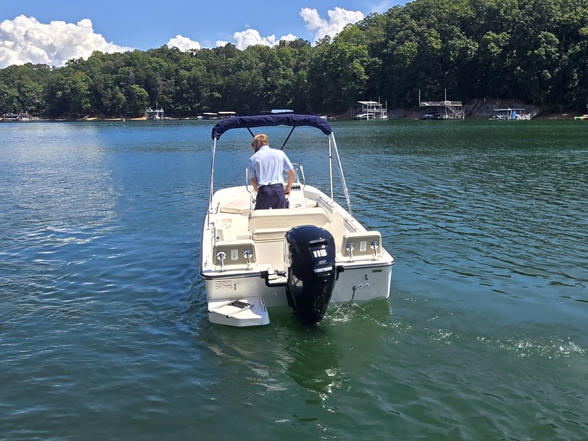 BOSTON WHALER 170 MONTAUK, photo 28
