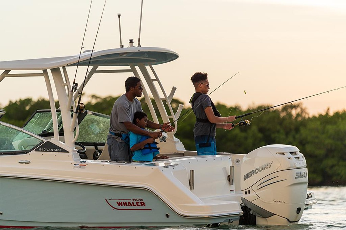 BOSTON WHALER 240 VANTAGE, photo 60