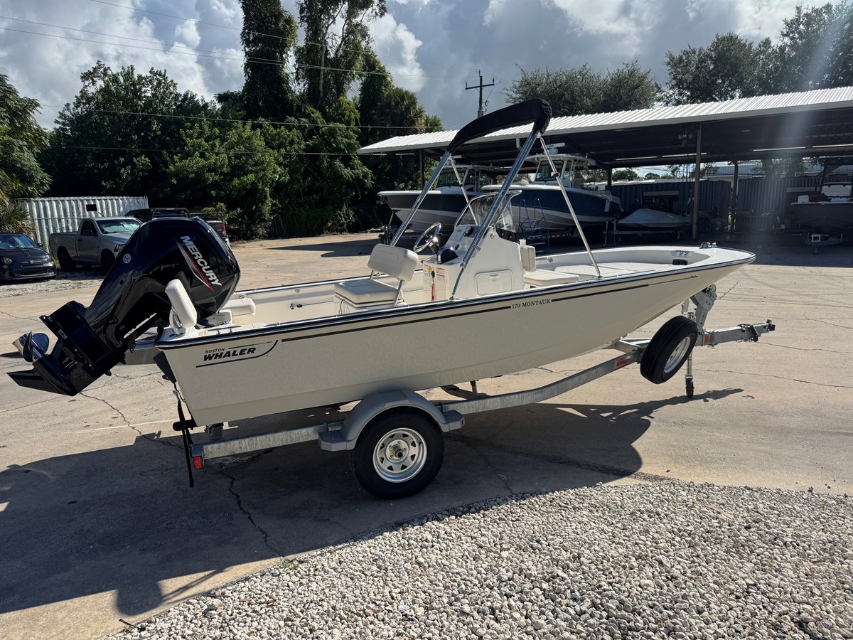 Boston Whaler 170 Montauk — 2027 Boston Whaler 170 Montauk — photo 2