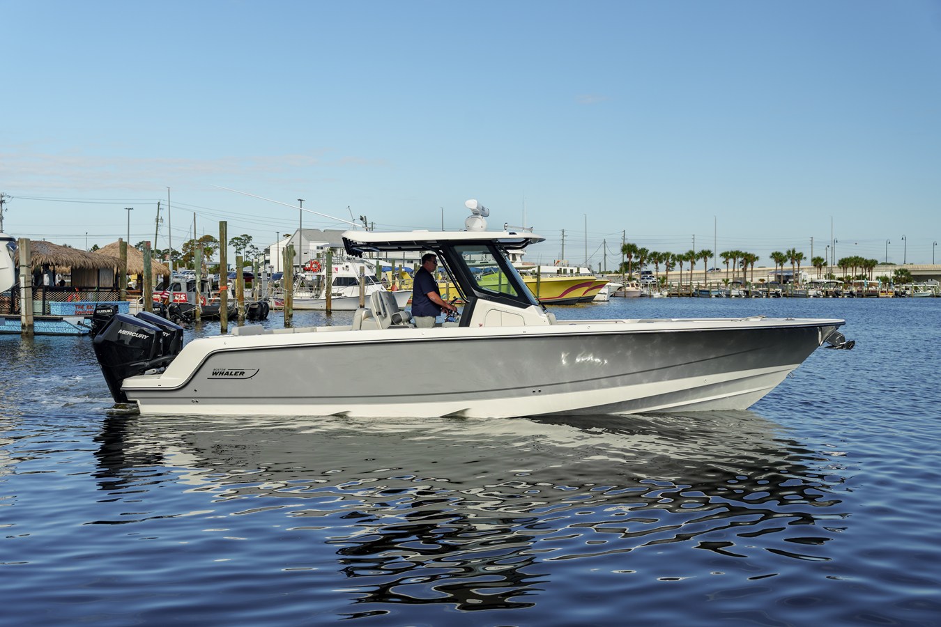 BOSTON WHALER 330 OUTRAGE, photo 5