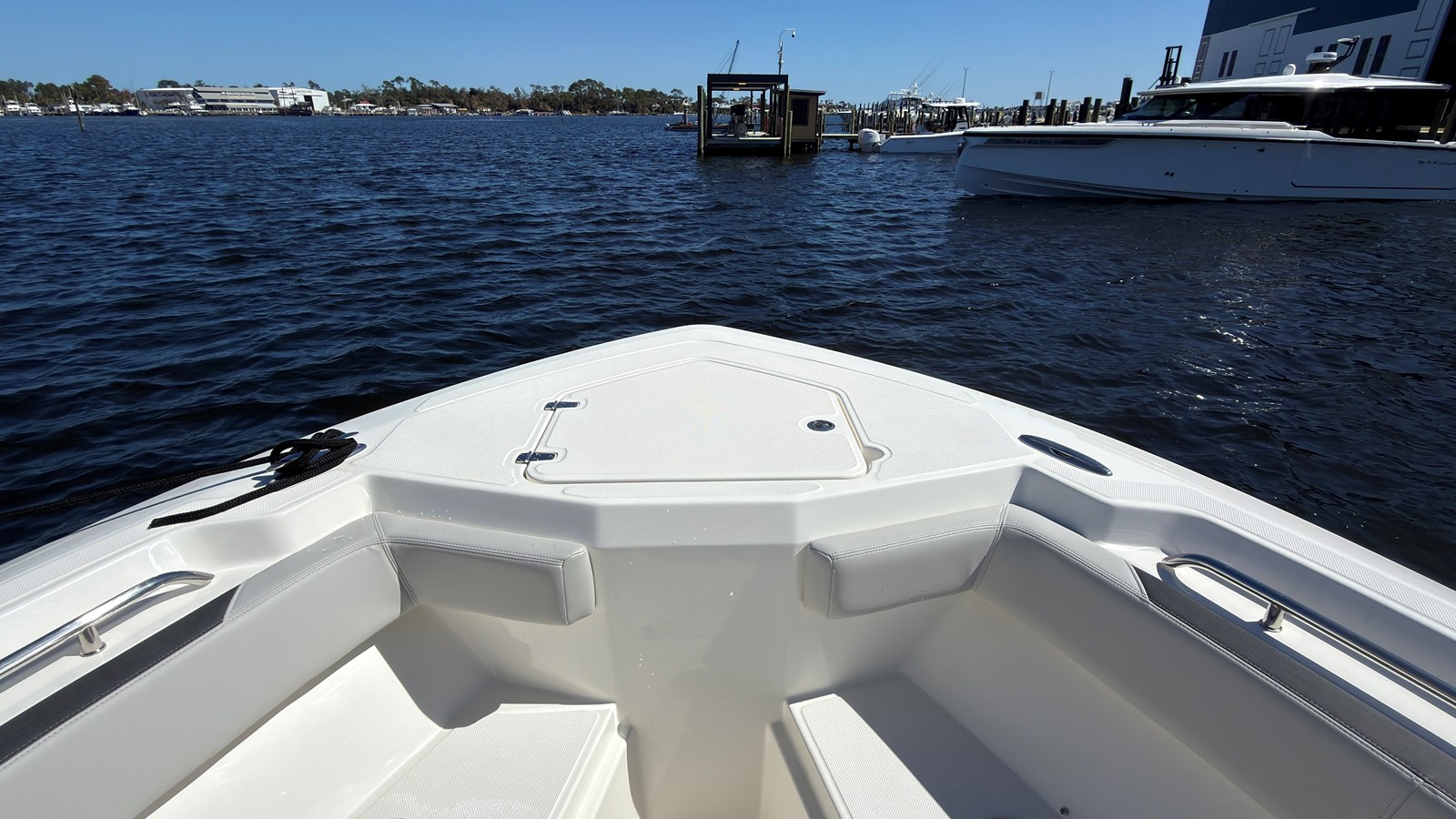 BOSTON WHALER 330 OUTRAGE, photo 9