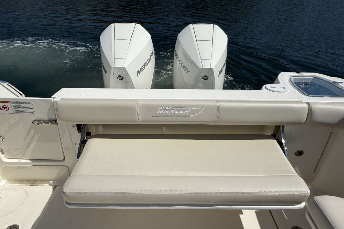 BOSTON WHALER 285 CONQUEST, photo 8