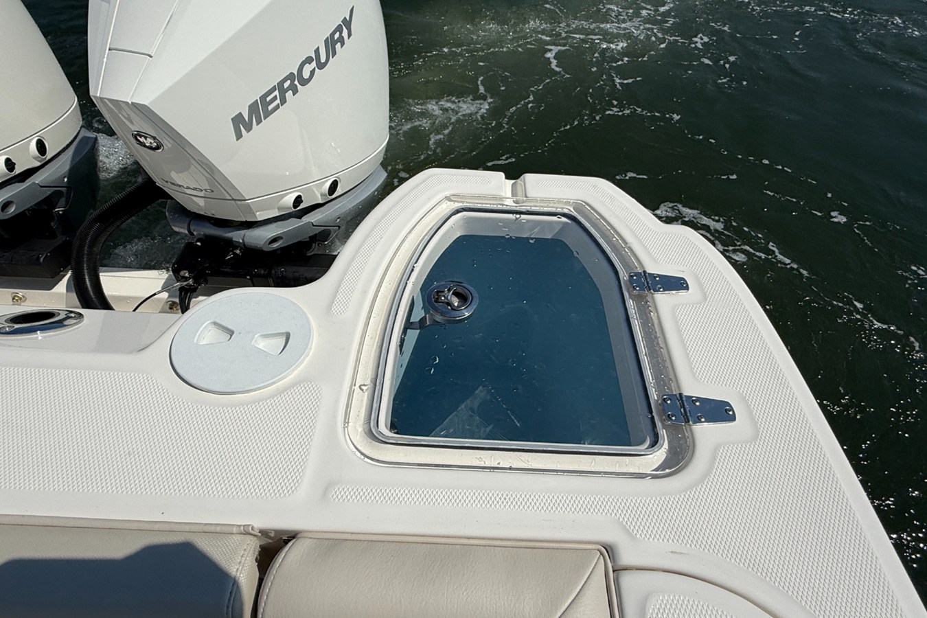 BOSTON WHALER 285 CONQUEST, photo 13