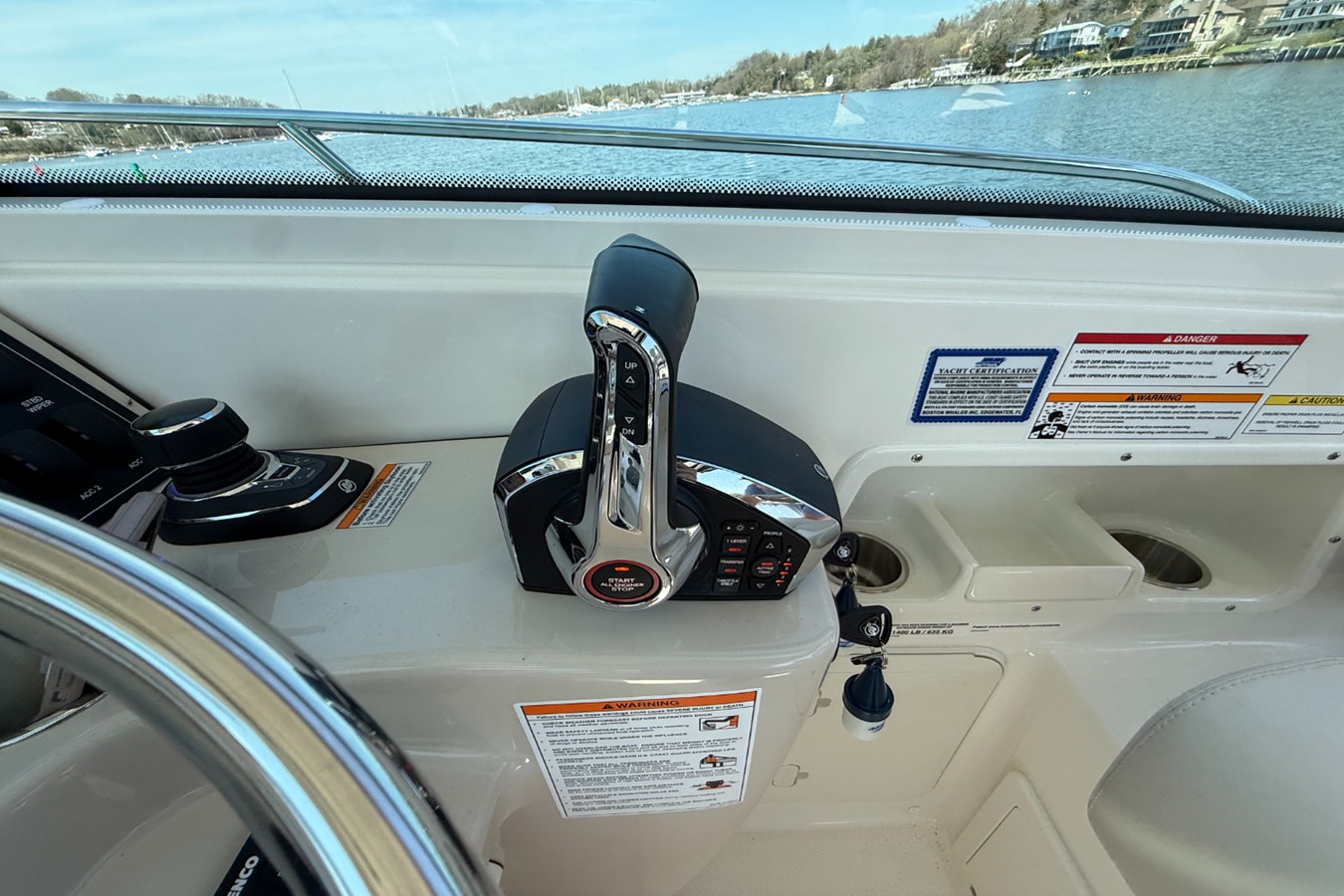 BOSTON WHALER 285 CONQUEST, photo 25