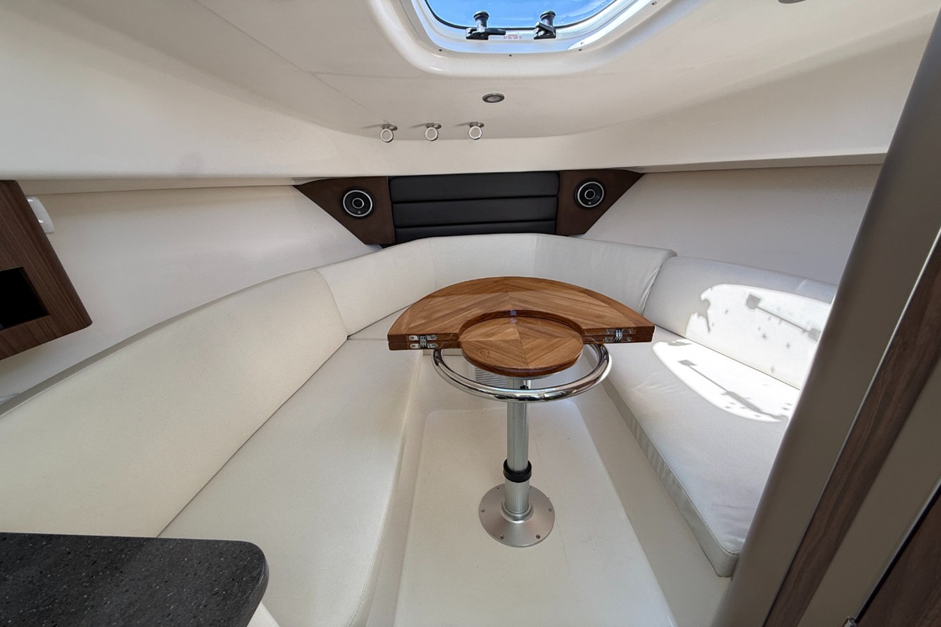 BOSTON WHALER 285 CONQUEST, photo 32